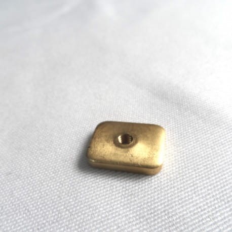 board-and-sail-hardwarebrass-plate-us-fin-box.jpg