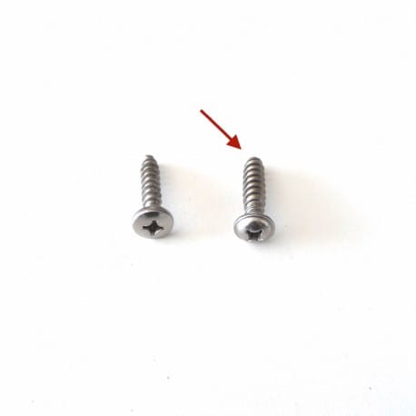 board-and-sail-hardwarefootstrap-screw-large.jpg